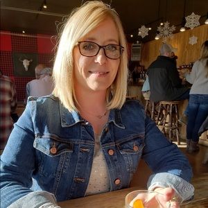 Meet your Posher, Heidi